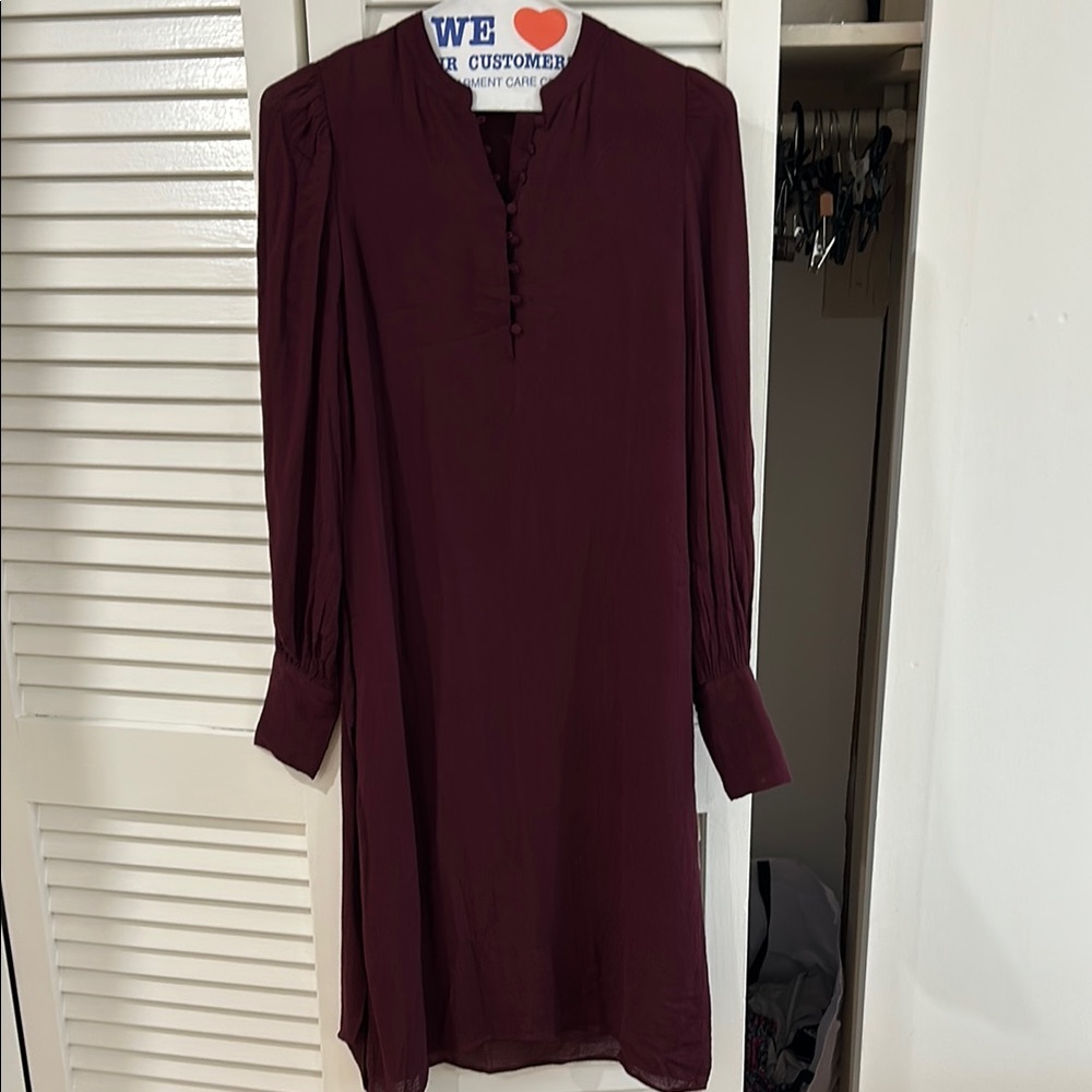 Elegant Burgundy Long Sleeve Dress